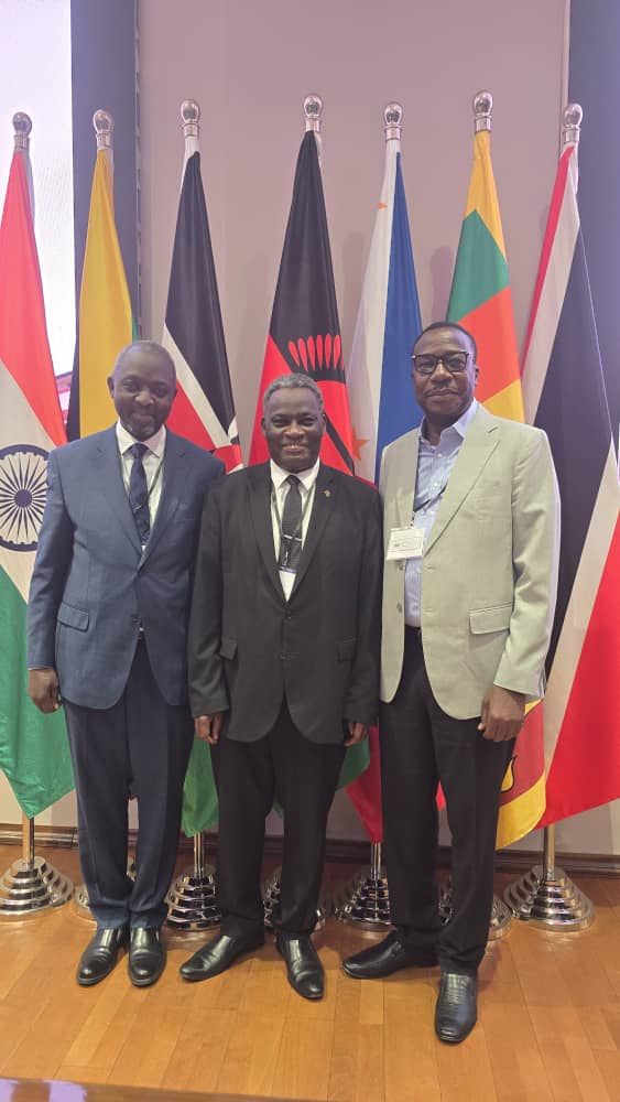 The Honourable Chief Justice with Honourable Judges from Uganda